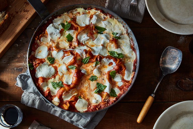Lasagna Day 2020: The Best Lasagna Pans and Delicious Lasagna Recipes