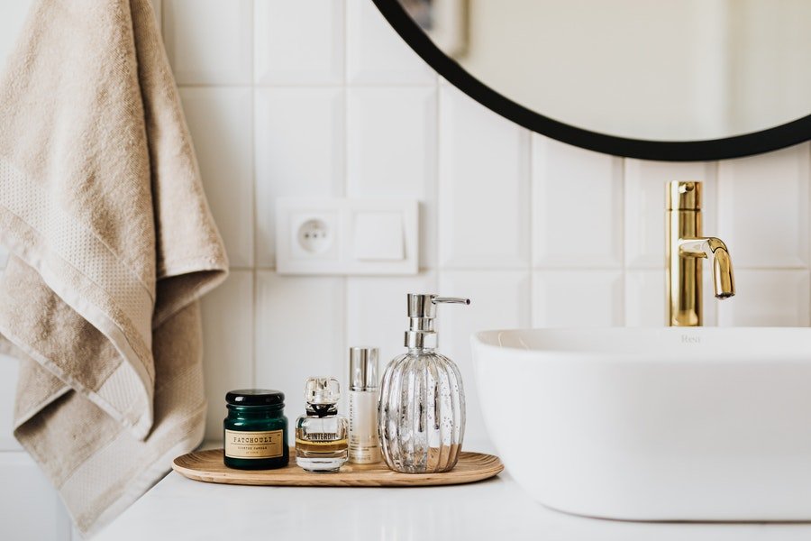How to Refresh Your Bathroom Plus Great Storage Ideas That Impress