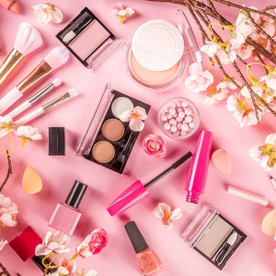 Spring Makeup Trends 2021: Easter Makeup Ideas You Can Copy
